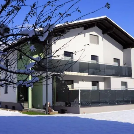 Holiday home In Carinthia Near Pressegger Kotschach-Mauthen