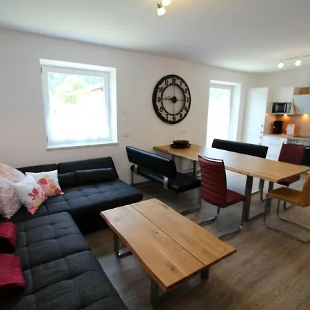 Holiday home In Carinthia Near Lake Pressegger